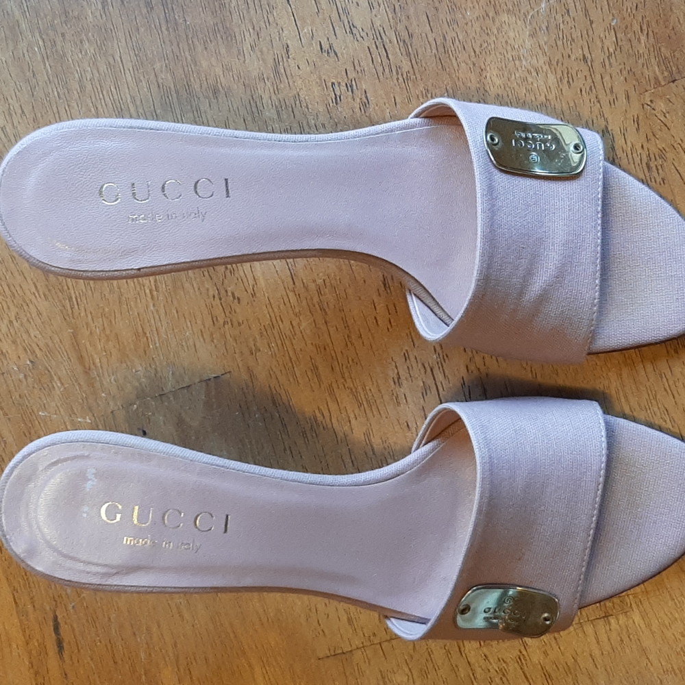 Gucci sandals